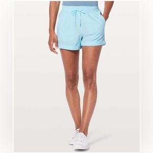 Lululemon Spring Break Away Short *4-way Stretch 3"